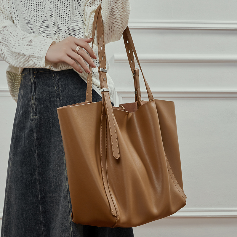 HIFASHION Grote, zachte, echte - Leather Work Bag Women recensie en prijs